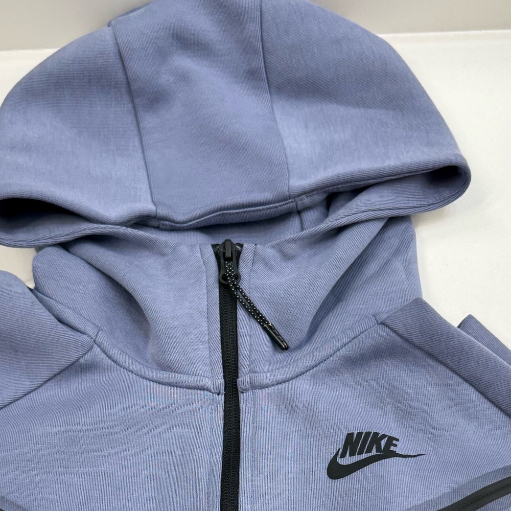 Nike Tech tracksuit / hoodie set - light purple/lavender/bluish tone. - Picture 2 of 10